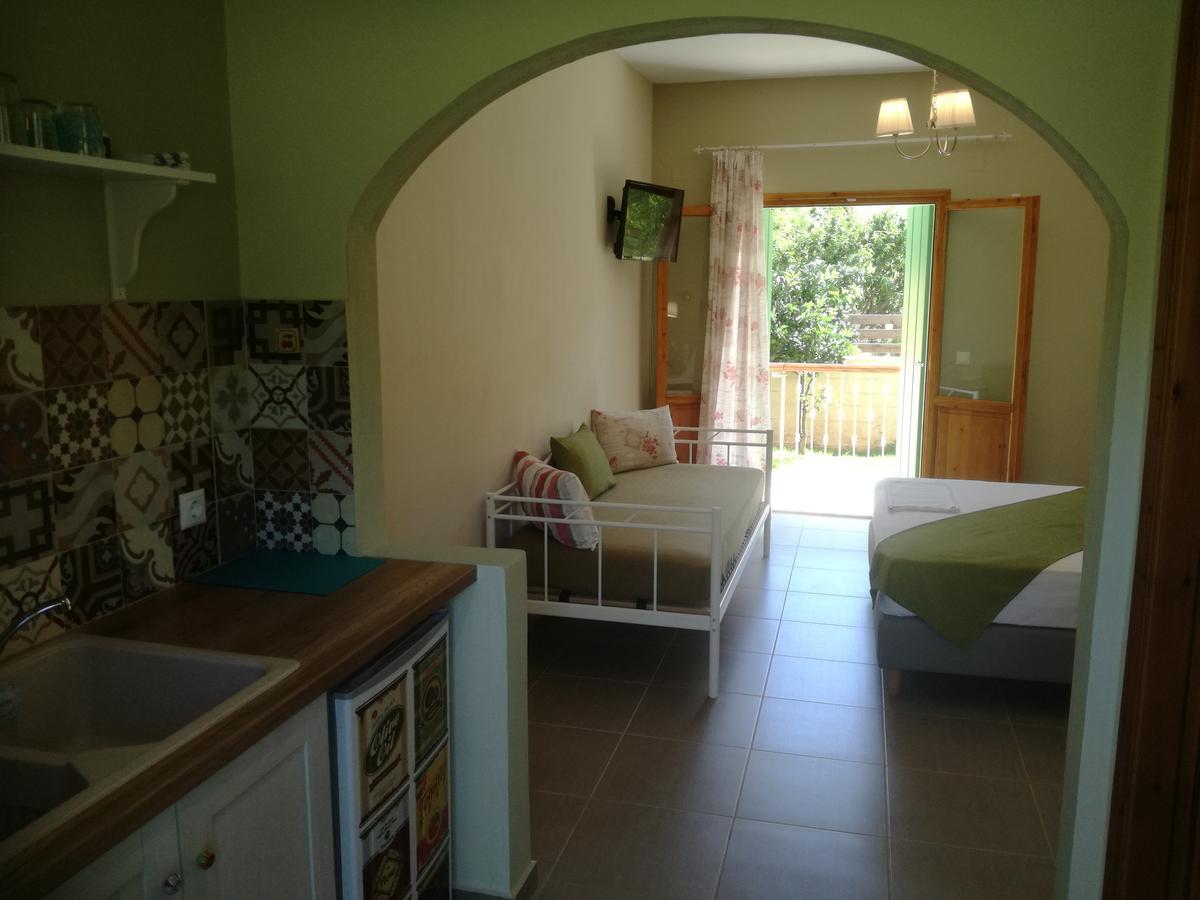 Kallisti Seaside Studios Skopelos Agnontas Quarto foto